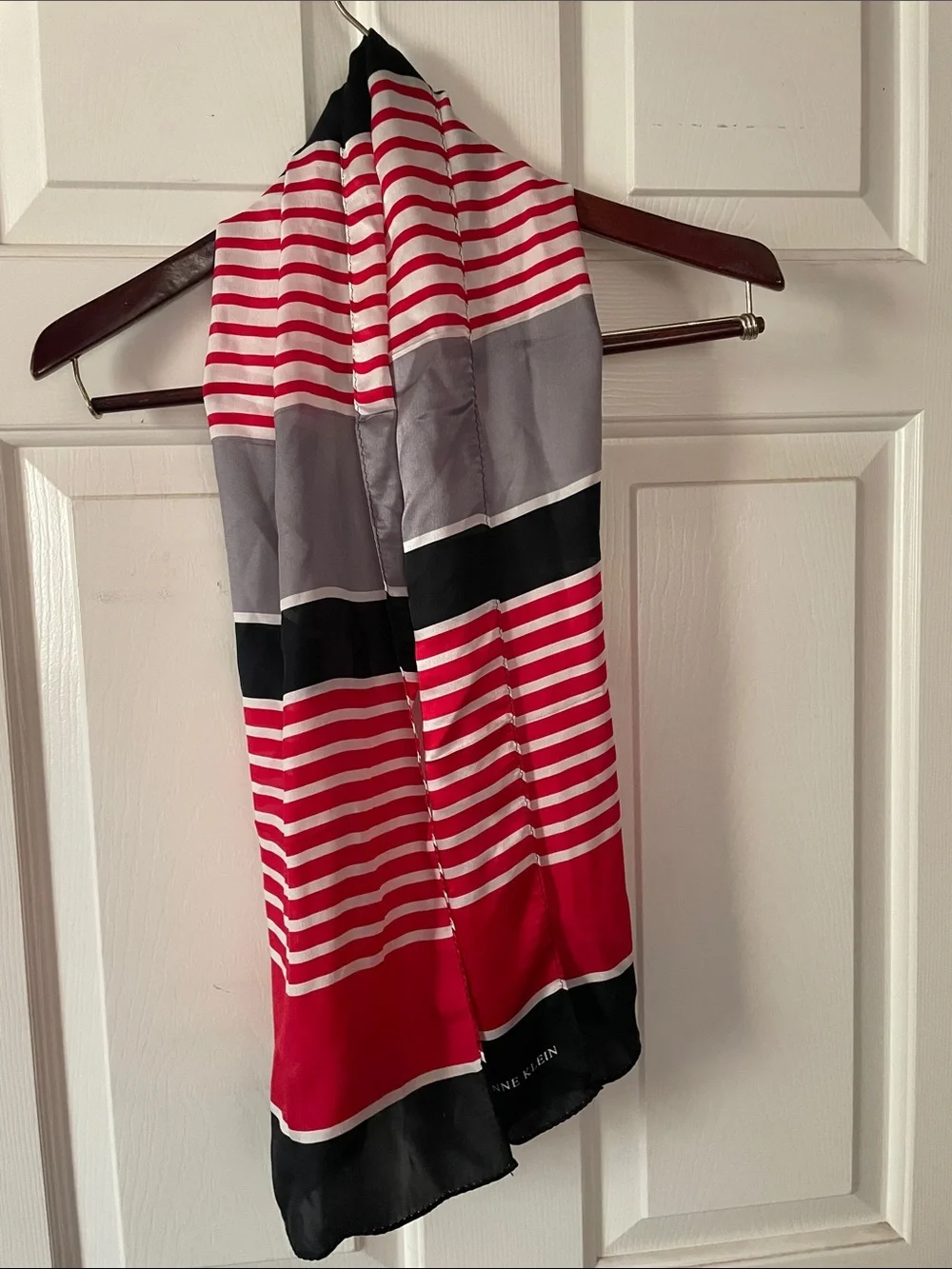 VTG ANNE KLEIN SILK SCARF